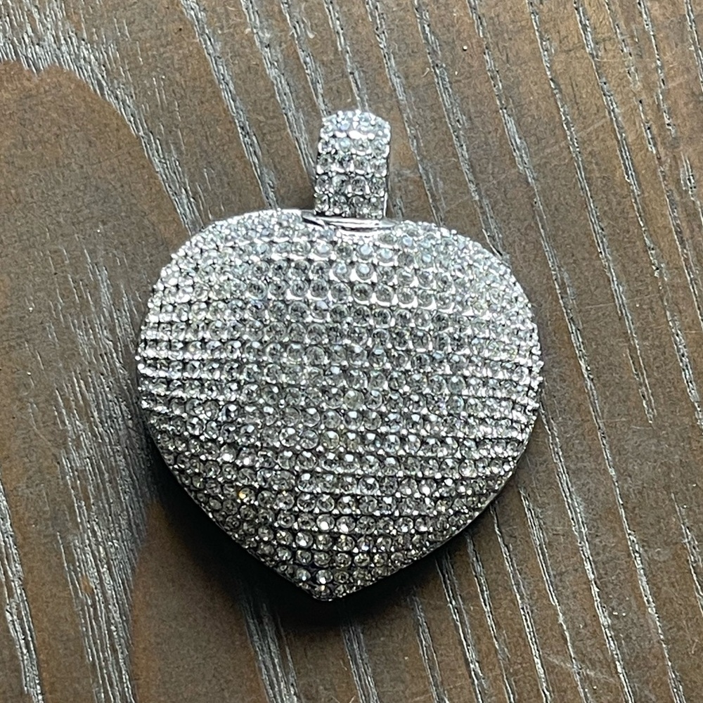 Park Lane heart pendant
